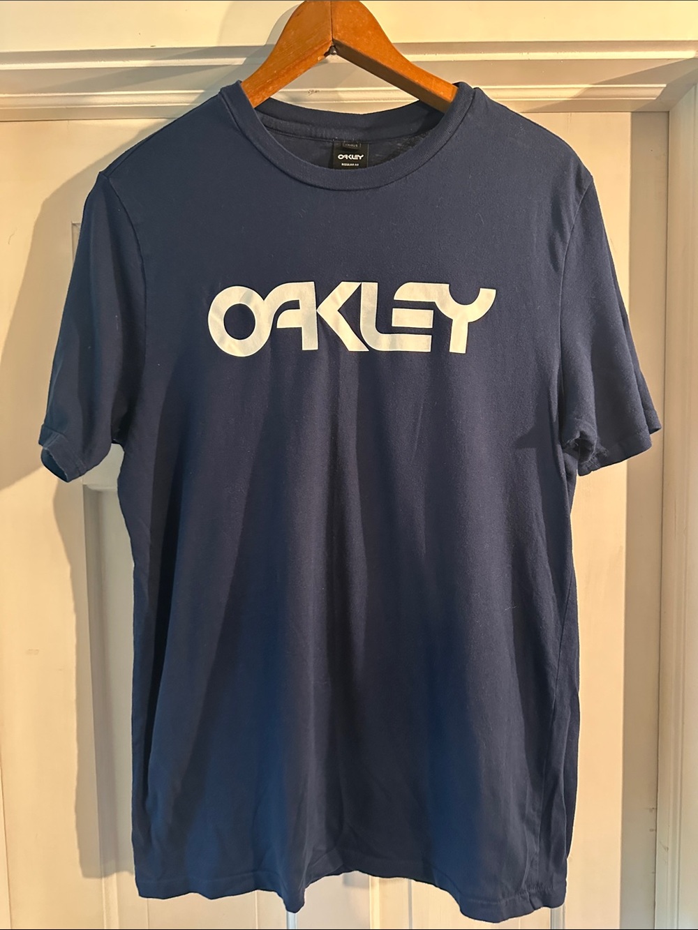 Oakley Men's Mark II Tee 2.0 Navy Blue Logo Graphic T-Shirt - Size Small